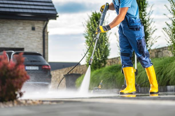 Why Choose Our Certified Pressure Washing Experts for Your Project Needs in Mountain View, HI?